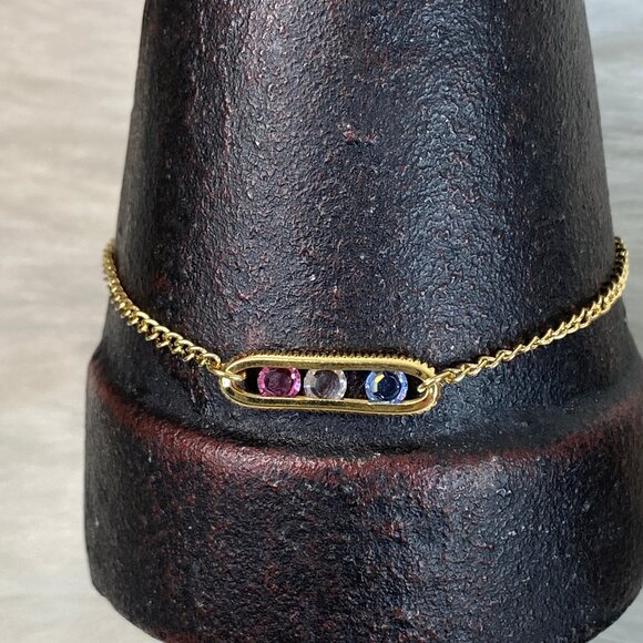 Vintage 1992 Avon Pastel Motion Crystal Gold Tone Bracelet 7" - Picture 1 of 8